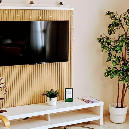 Dama Centro Апартаменти